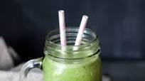 Detox Spinach Green Smoothie Detox Spinach Green Smoothie