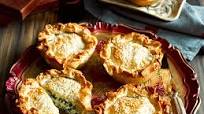 Individual spanakopita Individual spanakopita