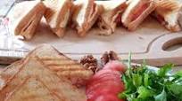 Yengen Kaşarlı Tost Yengen Kaşarlı Tost