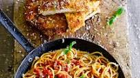 Chicken milanese with spaghetti Chicken milanese with spaghetti