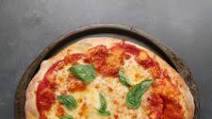 Low FODMAP Margherita Pizza Low FODMAP Margherita Pizza