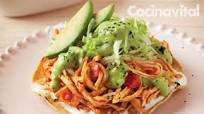 Tostadas de tinga de pollo en salsa verde ¡En 6 pasos Tostadas de tinga de pollo en salsa verde ¡En 6 pasos