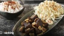 Japanese beef cubes with fried garlic and shredded cabbage Japanese beef cubes with fried garlic and shredded cabbage
