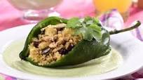 Chile Poblano Relleno de Quinoa | Chile Relleno Vegano Chile Poblano Relleno de Quinoa | Chile Relleno Vegano
