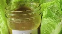 Low-Calorie Salad Dressing Recipe with Balsamic and Yogurt Low-Calorie Salad Dressing Recipe with Balsamic and Yogurt