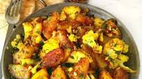 ALOO GOBI (CURRY DE PATATAS Y COLIFLOR) ALOO GOBI (CURRY DE PATATAS Y COLIFLOR)