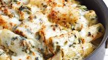 Katie Lee's Creamy Spinach and Artichoke Pasta Recipe Katie Lee's Creamy Spinach and Artichoke Pasta Recipe