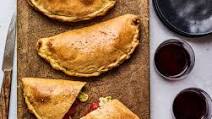 Roasted Tomato, Mozzarella and Pesto Calzones Roasted Tomato, Mozzarella and Pesto Calzones