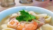 Prawn and Pork Macaroni in Home-made Prawn Broth Prawn and Pork Macaroni in Home-made Prawn Broth