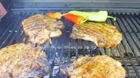 Chorizo Spice Rubbed Grilled Pork Chops #GrillPorkSweeps Chorizo Spice Rubbed Grilled Pork Chops #GrillPorkSweeps