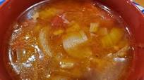 Instant Pot Onion Tomato Soup (adapted from the Tastes of Home, 2005) Instant Pot Onion Tomato Soup (adapted from the Tastes of Home, 2005)