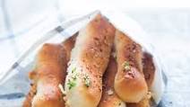 Cheese Stuffed Garlic Breadsticks Cheese Stuffed Garlic Breadsticks