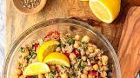 Mediterranean Chickpea Tuna Salad (No Mayo!) Mediterranean Chickpea Tuna Salad (No Mayo!)