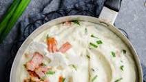 Keto cauliflower mash with pancetta and sour cream Keto cauliflower mash with pancetta and sour cream
