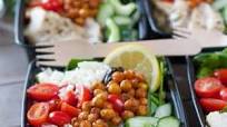 Greek Salad with Spicy Roasted Garbanzo Meal Prep Greek Salad with Spicy Roasted Garbanzo Meal Prep