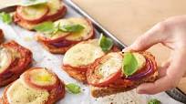 Bruschetta Caprese Rezept selbst machen | Alnatura Bruschetta Caprese Rezept selbst machen | Alnatura