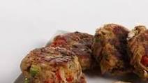 Maryland-Style Crab Cakes Maryland-Style Crab Cakes