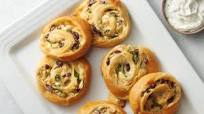 Greek Chicken Crescent Roll-Ups Greek Chicken Crescent Roll-Ups