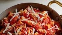 Rigatoni all'amatriciana Rigatoni all'amatriciana