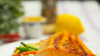 Pan-Fried Salmon With Vegetable Rice Pan-Fried Salmon With Vegetable Rice