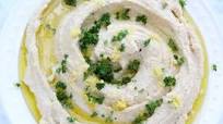 Easy Garlic Hummus in an Instant Pot Easy Garlic Hummus in an Instant Pot
