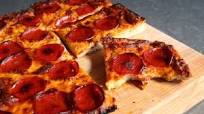 Buffalo-Style Pizza Buffalo-Style Pizza