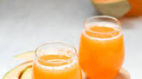 Cantaloupe Juice (Quick and Easy!) Cantaloupe Juice (Quick and Easy!)