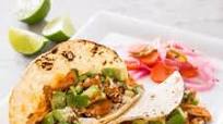 Shredded Chicken Tacos (Tinga de Pollo) Shredded Chicken Tacos (Tinga de Pollo)