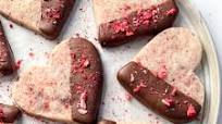 Chocolate Dipped Strawberry Shortbread Cookies Chocolate Dipped Strawberry Shortbread Cookies