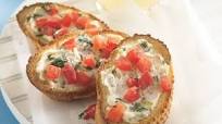 Garlic Cream Cheese Crostini Garlic Cream Cheese Crostini