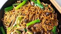 Yi Mein (Longevity Noodles) Yi Mein (Longevity Noodles)
