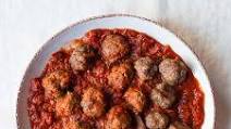 Spanish Style Lamb Meatballs with Spicy Tomato Sauce Spanish Style Lamb Meatballs with Spicy Tomato Sauce