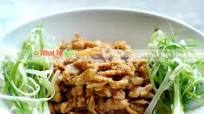 STIR-FRIED SHREDDED PORK WITH SWEET BEAN PASTE STIR-FRIED SHREDDED PORK WITH SWEET BEAN PASTE