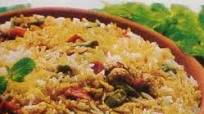 Knorr hyderabadi chicken / vegetable biryani & dal makhani Knorr hyderabadi chicken / vegetable biryani & dal makhani