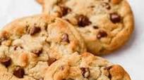 CRUMBL chocolate chip cookies copycat recipe CRUMBL chocolate chip cookies copycat recipe