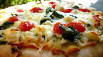 Spinach Garlic Pizza Spinach Garlic Pizza