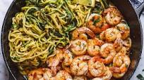 Lemon Garlic Butter Shrimp with Zucchini Noodles (10-Minute ) Lemon Garlic Butter Shrimp with Zucchini Noodles (10-Minute )