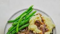 Cube Steak with Mushroom Gravy Cube Steak with Mushroom Gravy