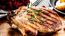 Gordon Ramsay Pork Chops, with Mashed Potatoes and Caramelized Apples Gordon Ramsay Pork Chops, with Mashed Potatoes and Caramelized Apples