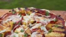 Hawaiian BBQ Pizza with Paleo Crust Hawaiian BBQ Pizza with Paleo Crust