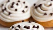 Pumpkin Cake Cookies (Crumbl Copycat) Pumpkin Cake Cookies (Crumbl Copycat)