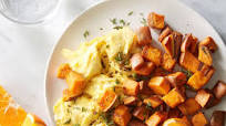 Sweet Potato Home Fries with Eggs Sweet Potato Home Fries with Eggs