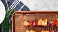 Greek Chicken Kabobs with Tzatziki Sauce Greek Chicken Kabobs with Tzatziki Sauce