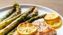 Lemon Garlic Salmon with Roasted Asparagus (Easy and Quick) Lemon Garlic Salmon with Roasted Asparagus (Easy and Quick)