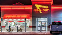 In-N-Out Burger: 3 Best Vegan Options In-N-Out Burger: 3 Best Vegan Options
