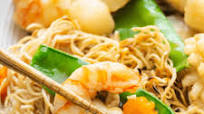 Crispy Egg Noodles with Seafood (海鲜炒面) Crispy Egg Noodles with Seafood (海鲜炒面)