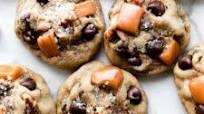 Salted Caramel Pecan Chocolate Chip Cookies Salted Caramel Pecan Chocolate Chip Cookies