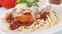 How to Reheat Chicken Parmesan for a Delicious Round 2 How to Reheat Chicken Parmesan for a Delicious Round 2