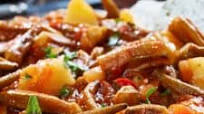 Greek Okra stew recipe with Tomatoes (Bamies Laderes) Greek Okra stew recipe with Tomatoes (Bamies Laderes)