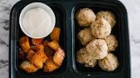 Salad Meal Prep: Caesar Salad with Mini Chicken Meatballs Salad Meal Prep: Caesar Salad with Mini Chicken Meatballs
